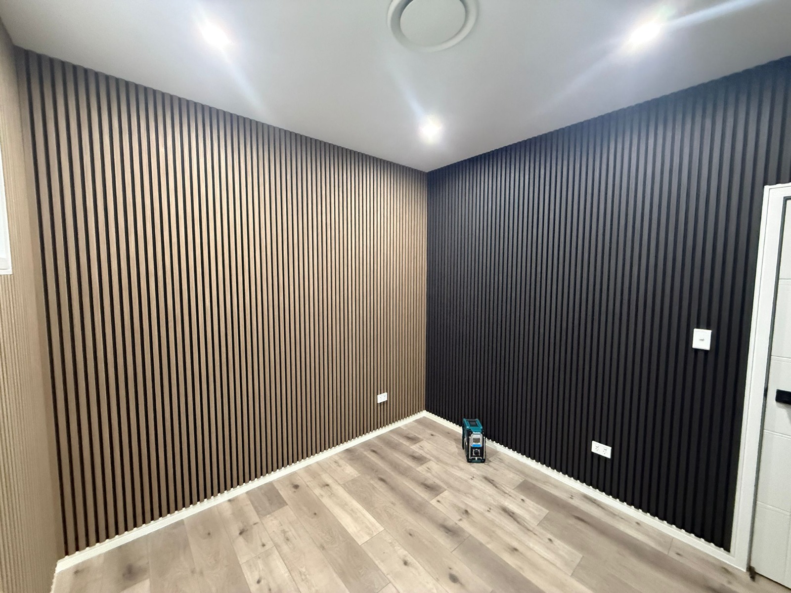 Custom Interior Cabinetry & Kitchens